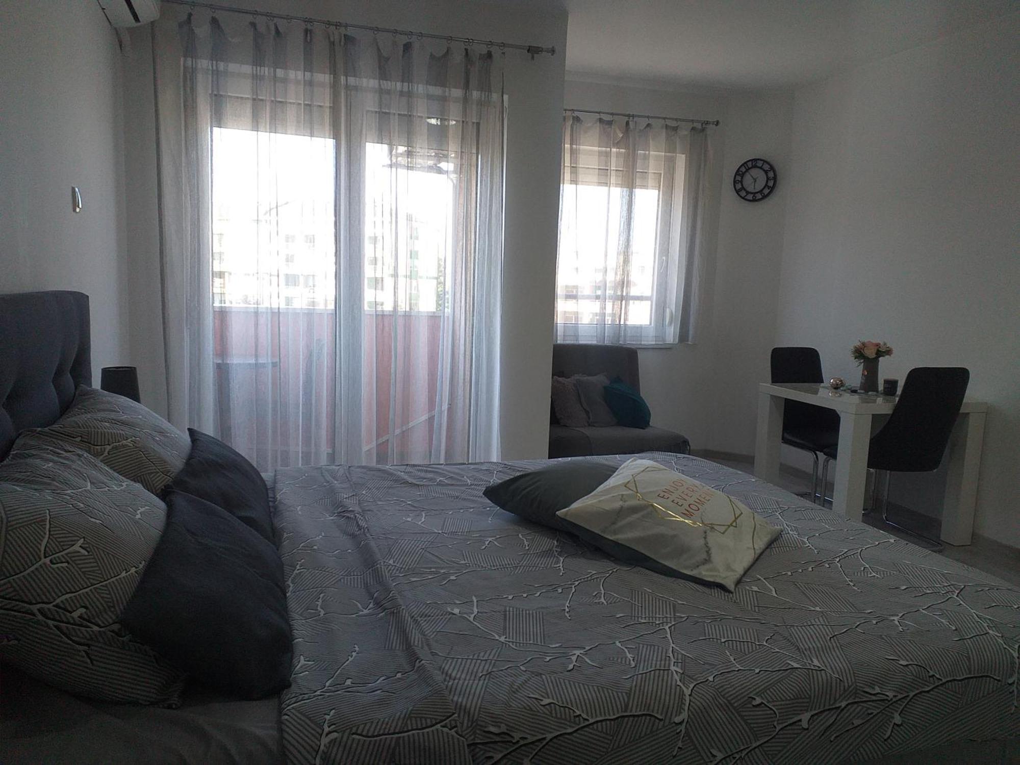 Apartmani Sofronic Loznica 2 Dış mekan fotoğraf