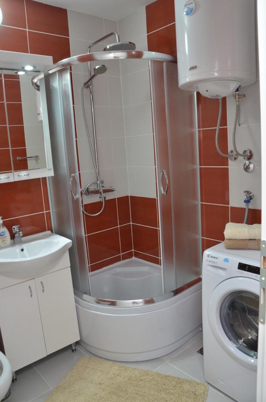 Apartmani Sofronic Loznica 2 Dış mekan fotoğraf